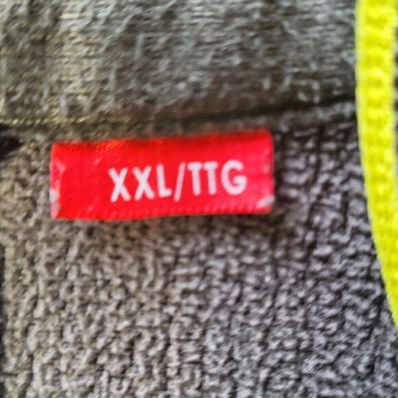 Plus Size Men's Spyder Black & Green Sweater - Picture 4 of 11